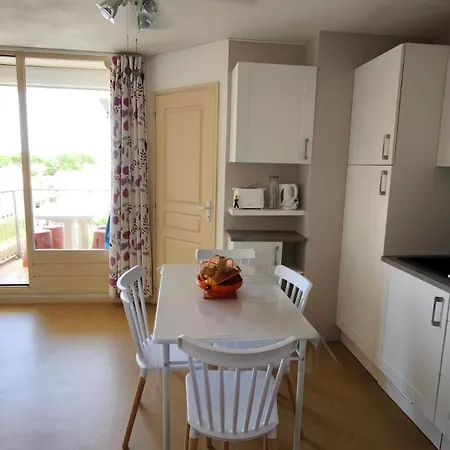 Pierre La - Climatise - T2 Proche De La Grande Apartmán